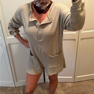 BB Dakota sweater jumper. Size M